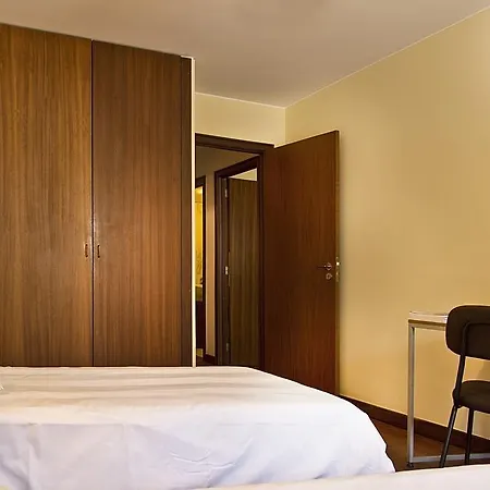 Апартаменты Vrs- Porto City+Beach Flat